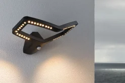 LED Außenwandleuchte - Alara Dämmerungsgesteuerter Bewegungsmelder (IR)