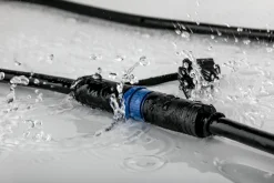 Plug & Shine Set - LED Lichtobjekt Star inkl. 10m-Kabel und Trafo